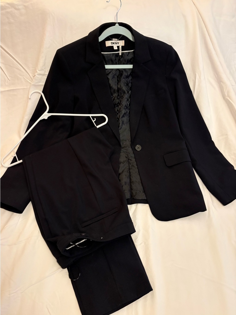 DKNY Dark Navy Suit - Jacket & Pants - Size 12